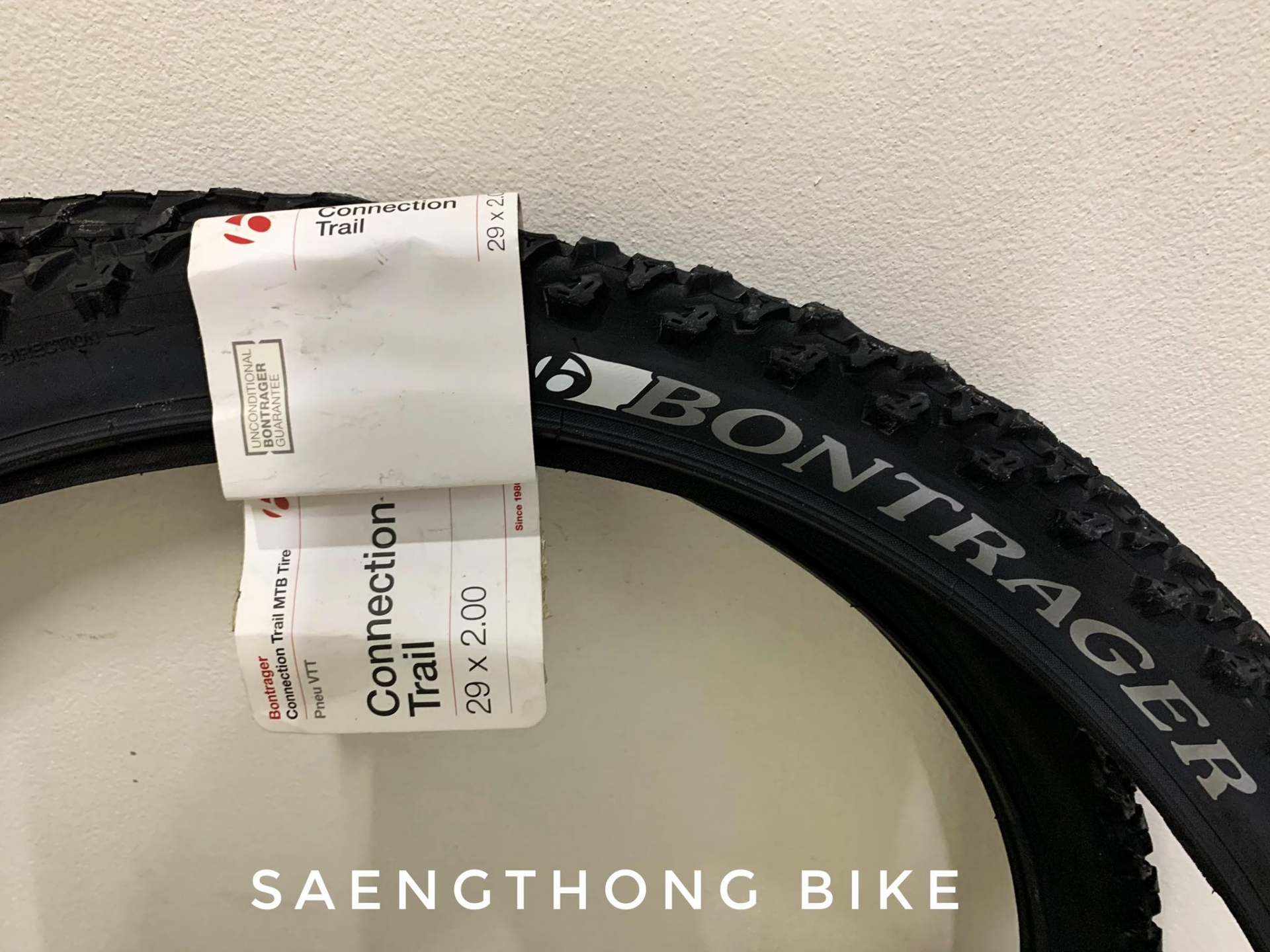 Bontrager connection trail cheap tire